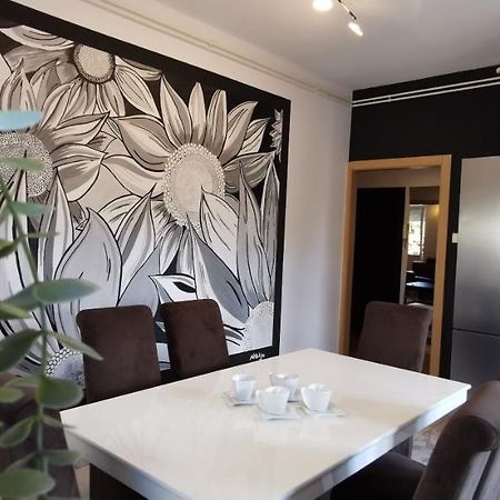 Apartman Wolf Varaždin エクステリア 写真