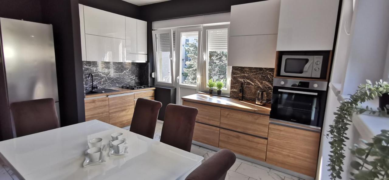 Apartman Wolf Varaždin エクステリア 写真
